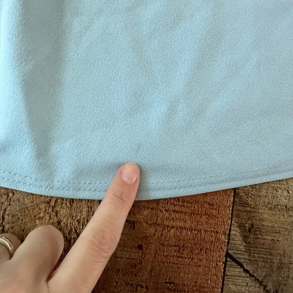 Light Blue Skater Skirt With Bow Accent Elastic Waistband Sensational Collection - Picture 5 of 8